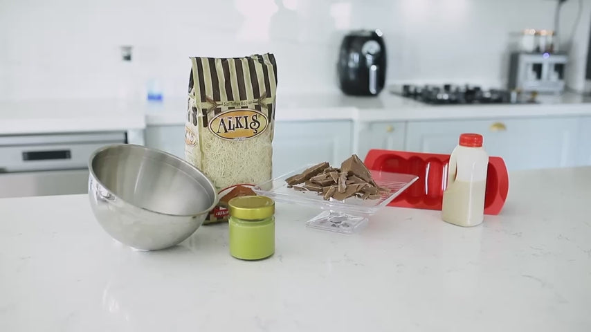 Load video: How to make dubai chocolate video